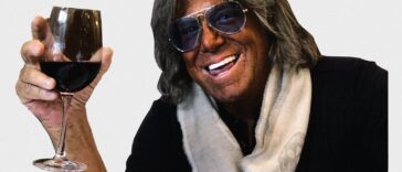 ΑΝΕΚΔΟΤΟ: Ο Κουασιμόδος και τα ΓKOMENAKlA. Μπαίνει ένας σε ένα μπαρ… Τρελό γέλιο