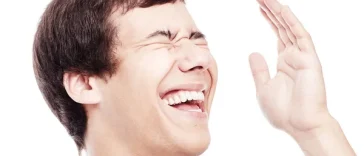 Ανέκδοτο: Ο Μαύρος και τα αφρικανικά έθιμα …! Τρελό γέλιο