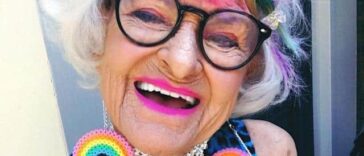 Ανέκδοτο: Η γιαγιά και οι εξετάσεις …! Τρελό γέλιο