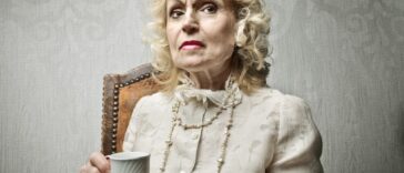 Ανέκδοτο: Ο φτωχός νέος και η πλούσια κοπέλα …! Τρελό γέλιο