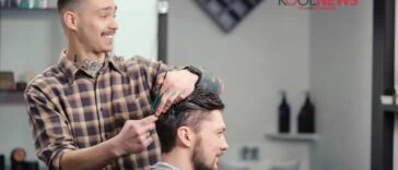 Ανέκδοτο: Δύο φίλοι συναντιούνται στο κουρείο …!Τρελό γέλιο