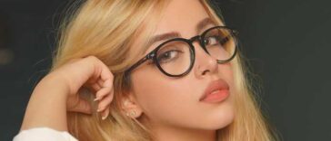 Κορυφαίο Ανέκδοτο: Μια γυναίκα αποφασίζει να κάνει λίφτινγκ στο πρόσωπο για τα γενέθλιά της