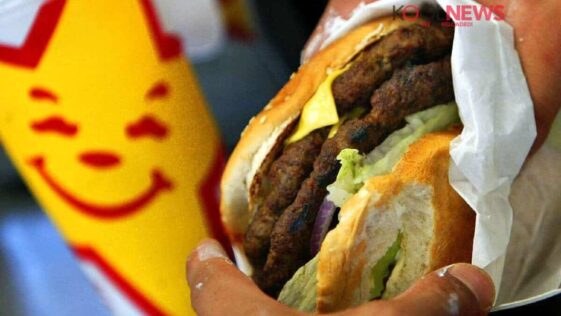 Ανέκδοτο: Ο Μπόμπος στο ταχυφαγείο …!Τρελό γέλιο