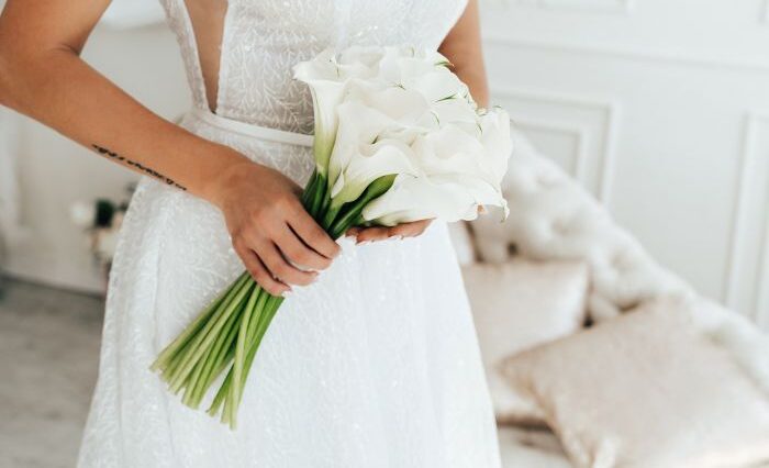 Ανέκδοτο με απορία πιτσιρίκας: Το νυφικό